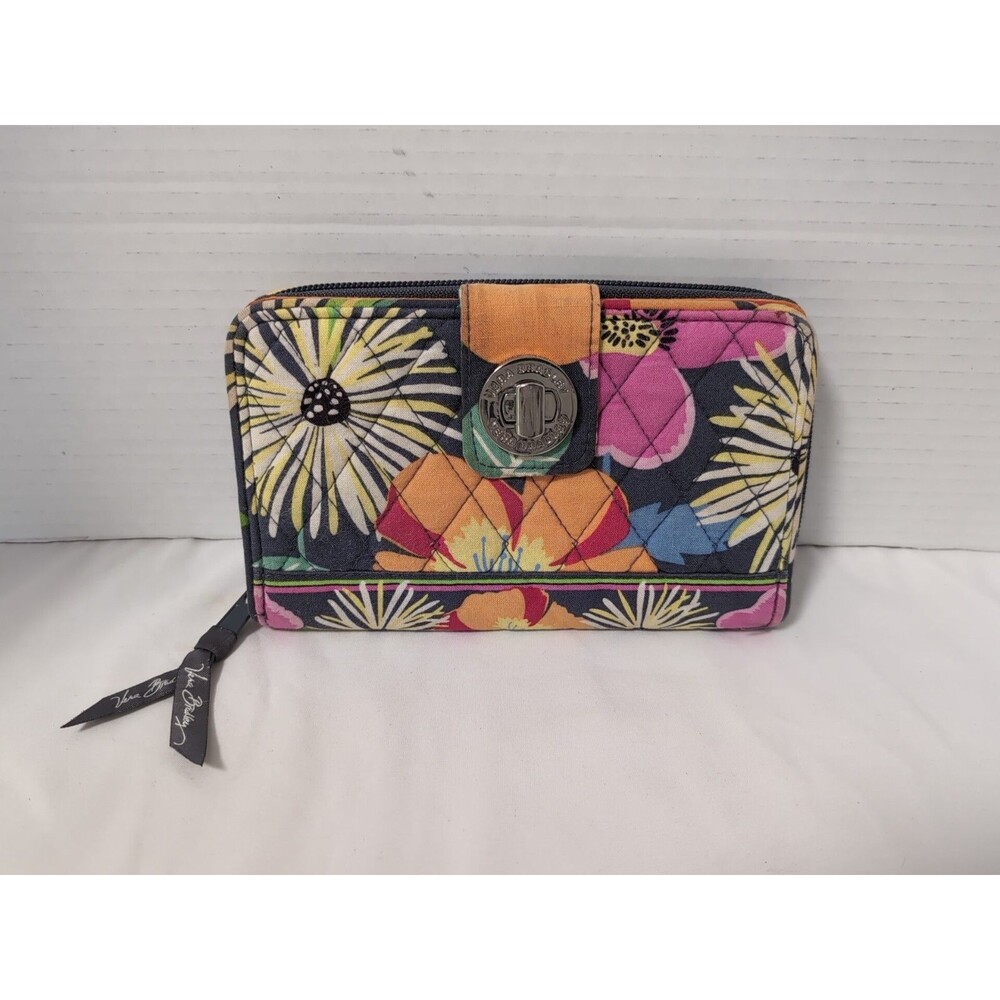 Vera Bradley zip around turnlock wallet floral print
